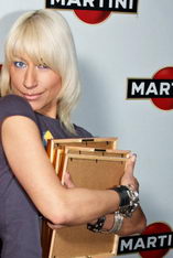 Виола Гасанова, Event-директор R&I Group. г. Москва Виола Гасанова, Event-директор R&I Group. г. Москва